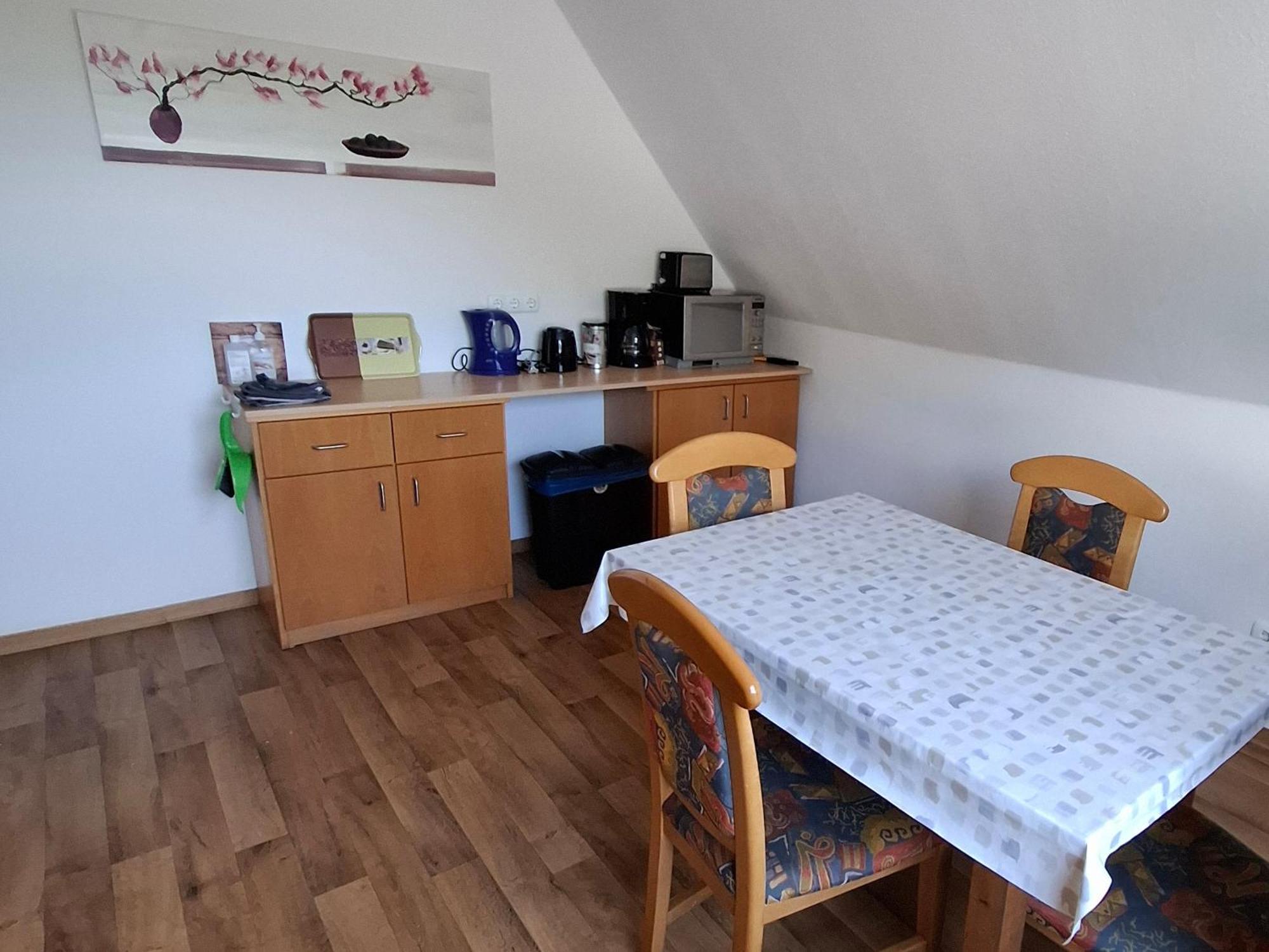 Ferienwohnung Bei Schoones 갠더케스 객실 사진